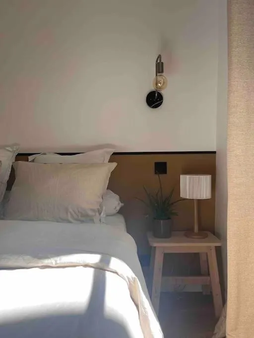 D'architecte, Paris-republique 2p Apartment